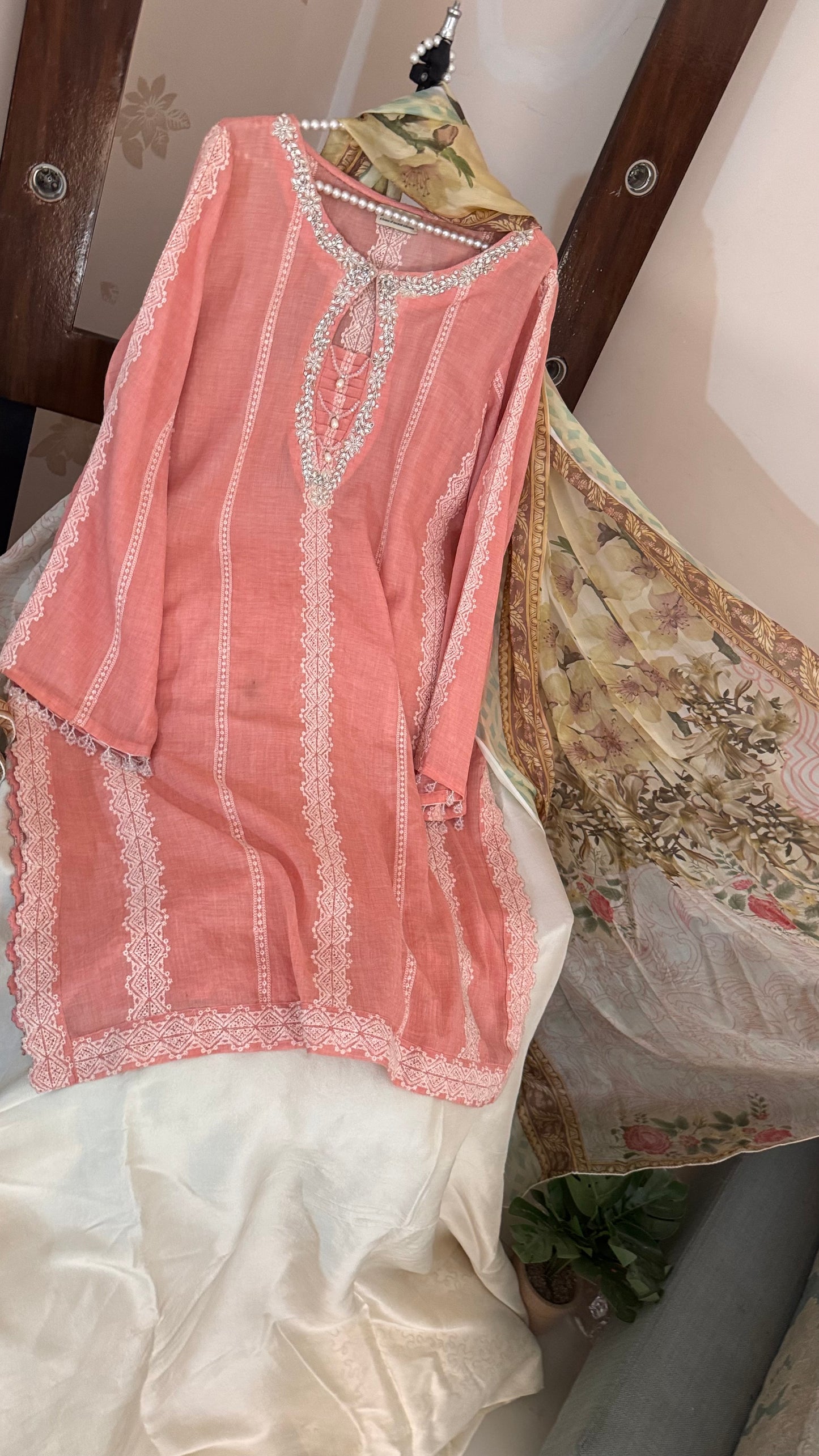 EEF-017 with Pure Silk Dupatta