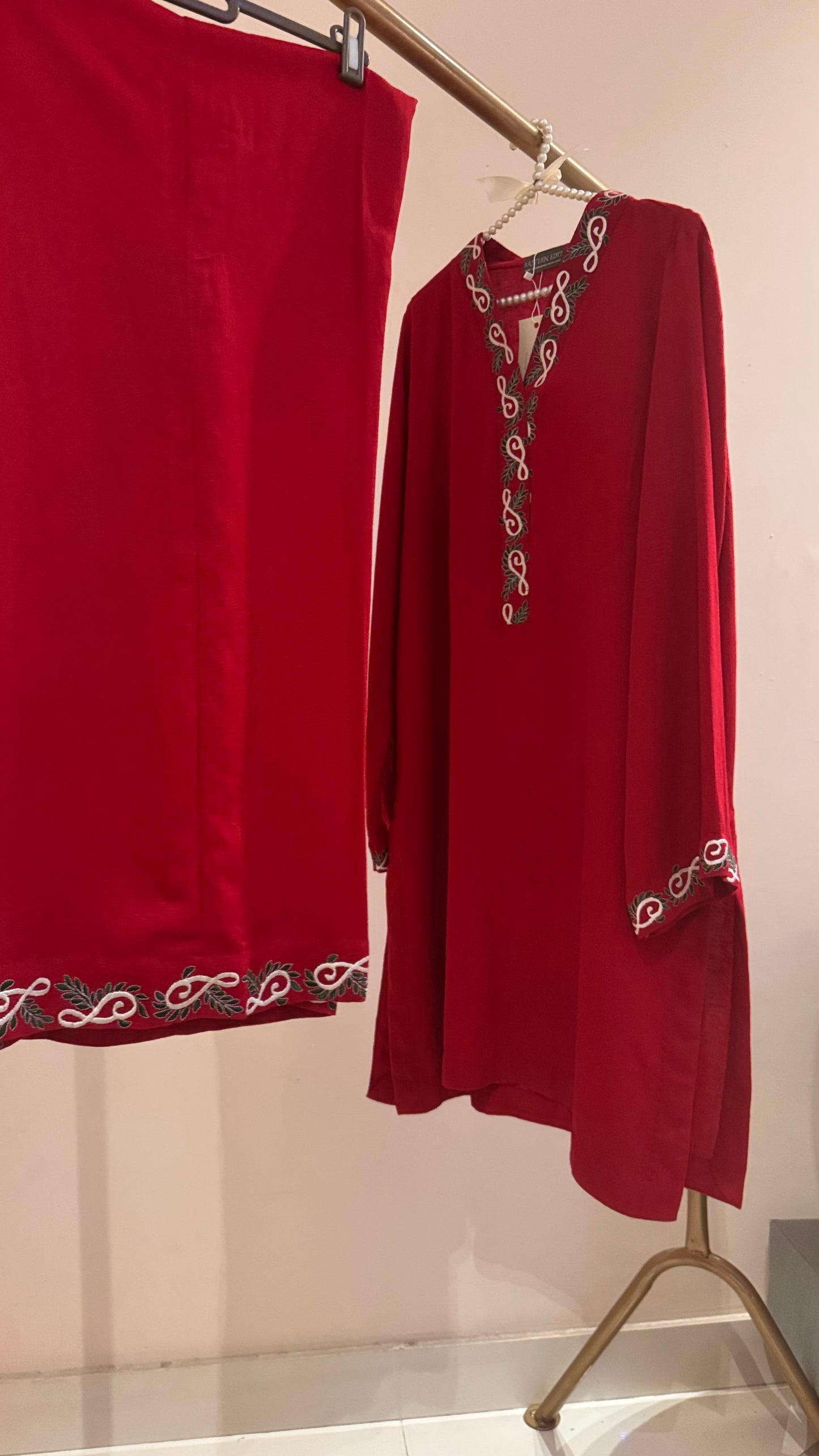 Laal e Gulzar - Deisgn 01