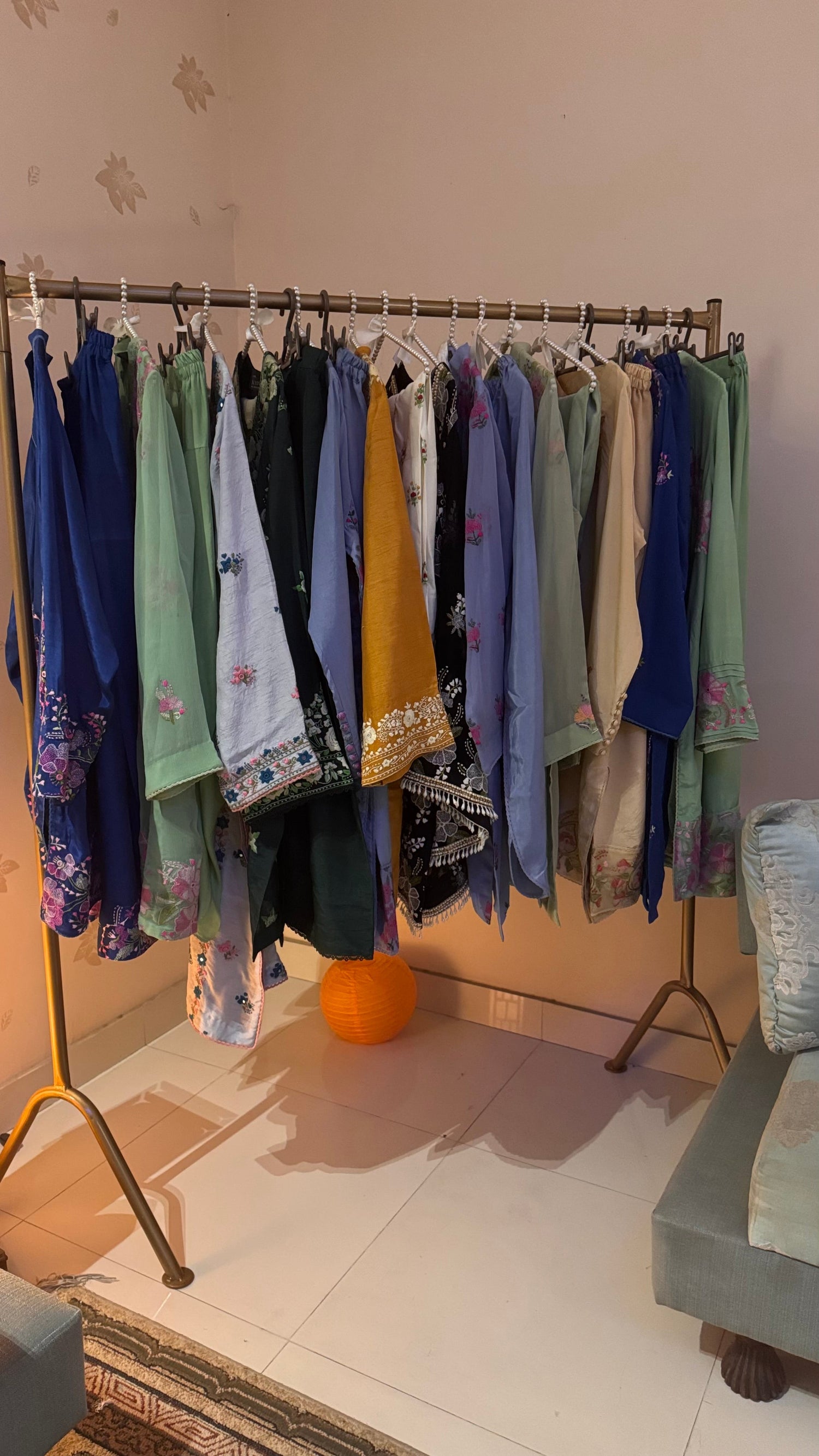 Riwayat - Volume II - Premium Luxury